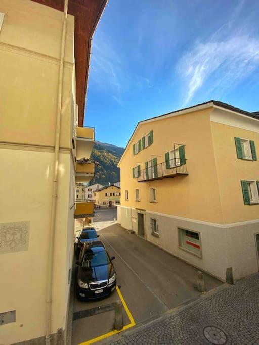 Casa Lalla Affittasi Nel Centro Di Poschiavo Luaran gambar