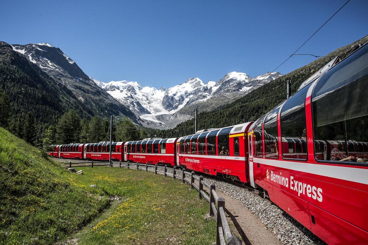 Casa Lalla Affittasi Nel Centro Di Poschiavo Luaran gambar